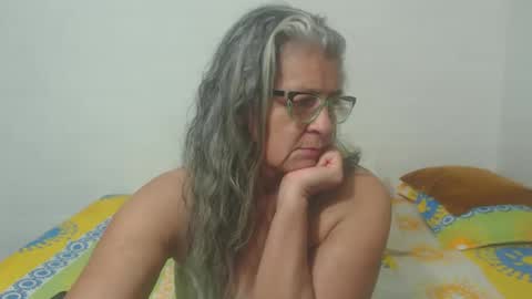 candy online show from 03-11-25, 01:48