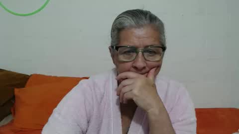 candy online show from 12-19-25, 10:28