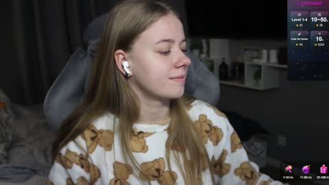 Snapshot of candy_meggie chatting on 01-20-25, 02:25 Megan online show from 01-20-25, 02:25