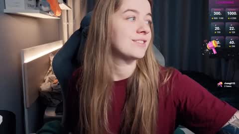 Snapshot of candy_meggie chatting on 01-29-25, 01:38 Megan online show from 01-29-25, 01:38