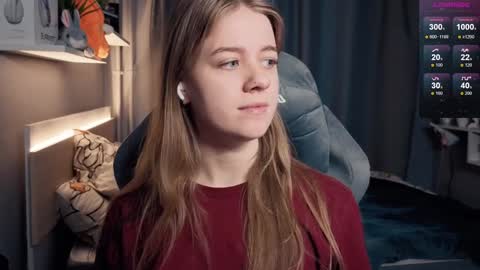 Snapshot of candy_meggie chatting on 01-31-25, 01:23 Megan online show from 01-31-25, 01:23