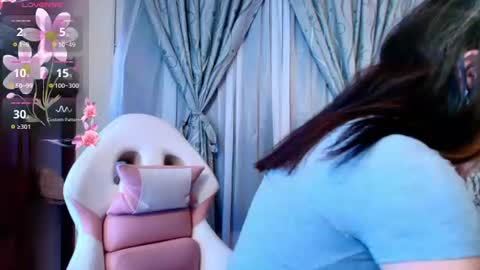 Snapshot of candy_morgan412 chatting on 06-24-26, 11:20 Ania online show from 06-24-26, 11:20