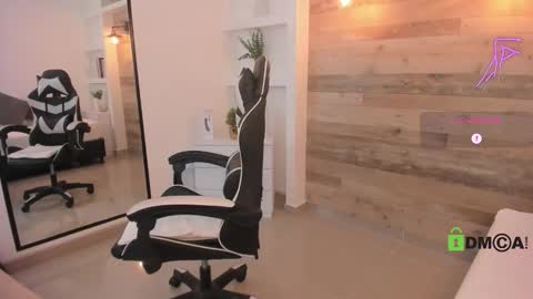 CANDY online show from 02-26-26, 07:35