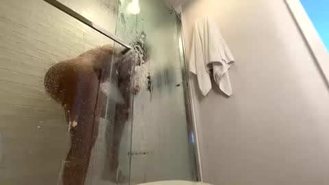 candyclaws05 online show from 04-06-26, 05:25