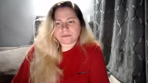 Laura online show from 03-09-26, 07:07