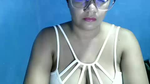 candyflowerlub online show from 10-18-25, 08:53