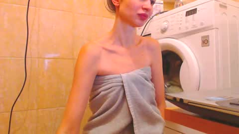 Snapshot of candyjesx chatting on 12-11-24, 10:36 CANDYJESx online show from 12-11-24, 10:36