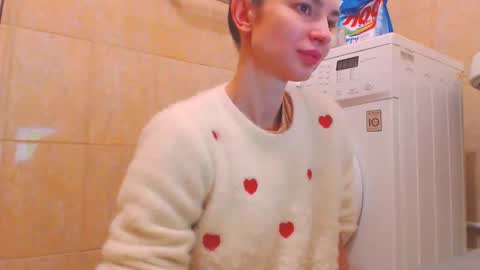 Snapshot of candyjesx chatting on 12-30-24, 03:57 CANDYJESx online show from 12-30-24, 03:57