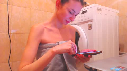 Snapshot of candyjesx chatting on 02-26-25, 11:09 CANDYJESx online show from 02-26-25, 11:09