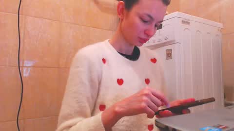Snapshot of candyjesx chatting on 02-27-25, 05:45 CANDYJESx online show from 02-27-25, 05:45