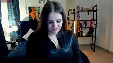 Sofia online show from 11-05-25, 12:32