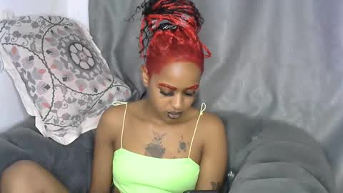 cupshee online show from 10-08-25, 08:23