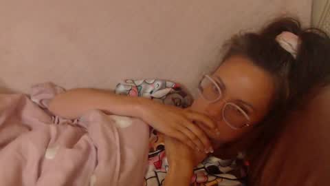 Snapshot of candylady136 chatting on 05-28-26, 02:58 say meow and send tip online show from 05-28-26, 02:58