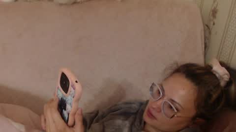 Snapshot of candylady136 chatting on 07-12-26, 10:23 say meow and send tip online show from 07-12-26, 10:23
