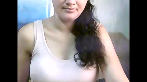 Snapshot of candylovesex2300 chatting on 01-17-25, 01:56 candylovesex2300 online show from 01-17-25, 01:56