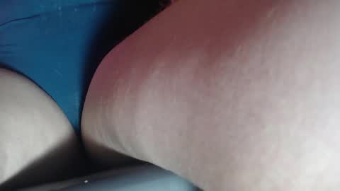 Snapshot of candylovet chatting on 12-31-24, 02:25 candylovet online show from 12-31-24, 02:25