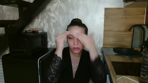 candymini online show from 04-24-26, 04:42