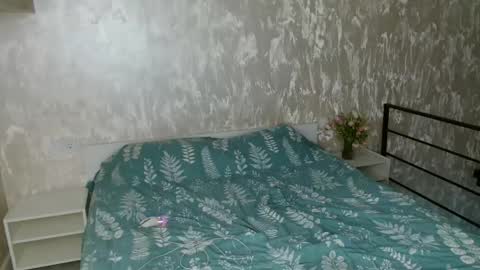 candymini online show from 05-15-26, 05:53