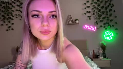 Snapshot of candyrass chatting on 05-16-26, 10:36 Candy online show from 05-16-26, 10:36