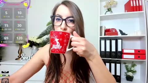 Candy  My pleasure its in  your hands online show from 11-03-25, 05:20