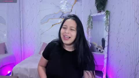 Snapshot of candyy_tay1 chatting on 06-03-26, 11:35 CANDYY online show from 06-03-26, 11:35