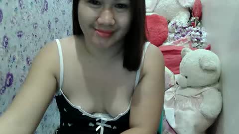 candyyonah03 online show from 04-22-26, 08:43