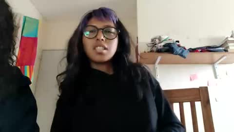 Candy online show from 10-05-25, 09:02