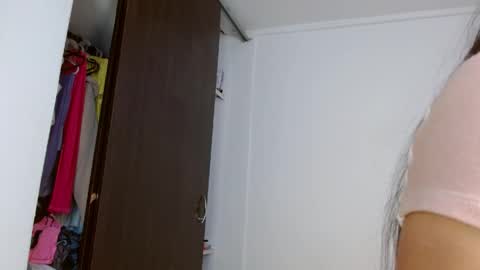 Snapshot of cannela_sweett chatting on 05-04-26, 02:35 cannela sweet online show from 05-04-26, 02:35