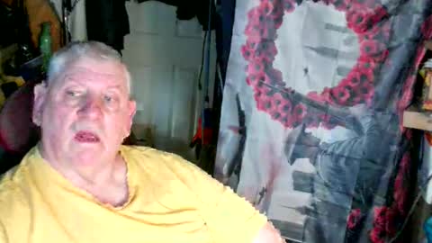 canoelicker69 online show from 04-09-26, 07:08