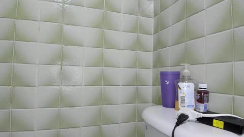 jones online show from 10-04-25, 01:42