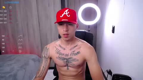 Snapshot of capoink chatting on 07-29-26, 08:23 Jonny online show from 07-29-26, 08:23