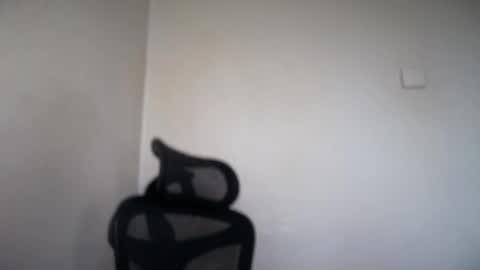 Emma online show from 05-19-26, 07:26