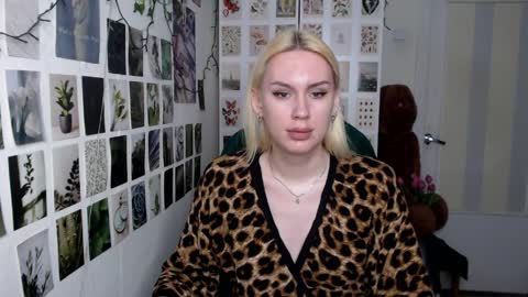 Capricious Scorpio Afa online show from 04-03-26, 01:09