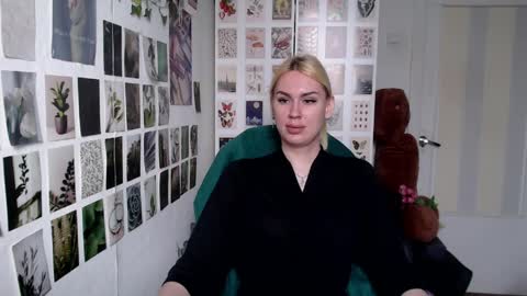 Capricious Scorpio Afa online show from 04-14-26, 12:22