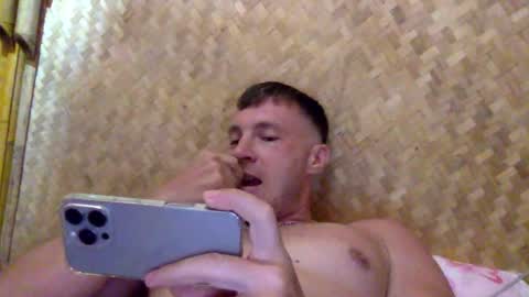 Snapshot of capt_oliver chatting on 01-25-25, 06:46 follow my twitter  online show from 01-25-25, 06:46