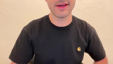 Snapshot of captainhookjk chatting on 10-17-25, 12:41 captainhookjk online show from 10-17-25, 12:41