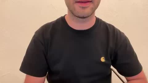 Snapshot of captainhookjk chatting on 10-20-25, 09:15 captainhookjk online show from 10-20-25, 09:15