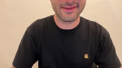 Snapshot of captainhookjk chatting on 10-21-25, 02:18 captainhookjk online show from 10-21-25, 02:18