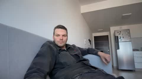 Snapshot of captainunderpants699 chatting on 08-08-26, 06:10 captainunderpants699 online show from 08-08-26, 06:10