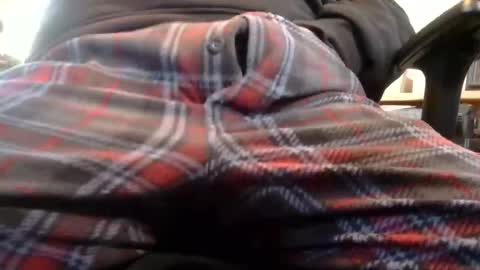 Snapshot of captnprop chatting on 10-30-25, 12:39 Cap online show from 10-30-25, 12:39