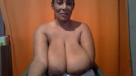 candylious81 online show from 10-21-25, 01:34