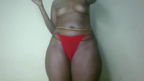 Snapshot of caramelebony_ chatting on 02-28-25, 10:30 caramelebony_ online show from 02-28-25, 10:30