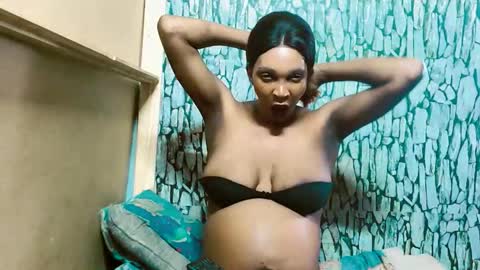 Snapshot of caramelminxxx1 chatting on 02-27-26, 06:57 caramelminxxx1 online show from 02-27-26, 06:57