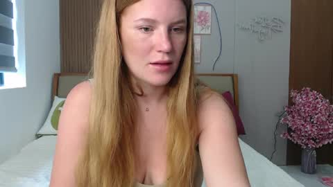 Lana online show from 04-02-26, 03:59
