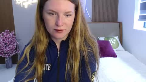Lana online show from 04-06-26, 03:04