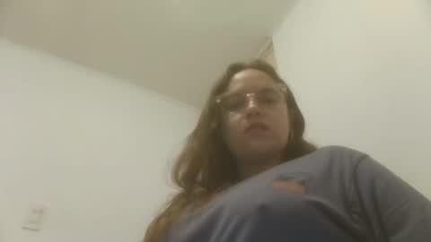 Snapshot of caravibugue chatting on 12-08-24, 08:20 caravibugue online show from 12-08-24, 08:20