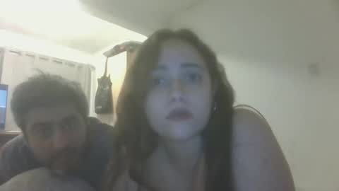 Snapshot of caravibugue chatting on 12-24-24, 08:22 caravibugue online show from 12-24-24, 08:22