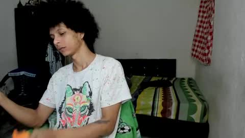 Carlos and Cristian  online show from 05-15-26, 11:45