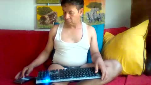 Snapshot of cardu8873 chatting on 12-25-24, 10:16 cardu8873 online show from 12-25-24, 10:16