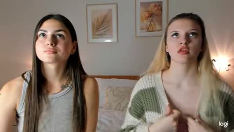 caressyourself online show from 01-09-25, 02:18